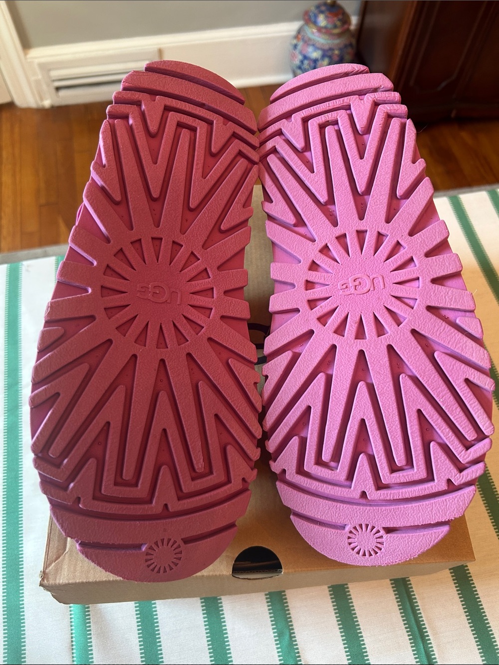 UGG Pink Platform Sandal - Picture 8 of 10